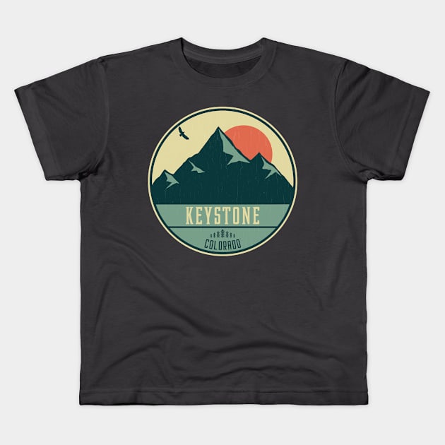 Keystone Colorado Retro Mountain Badge Kids T-Shirt by dk08